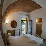 Podere Mona * Pomarance