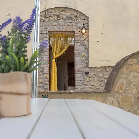 Podere Mona Apartament