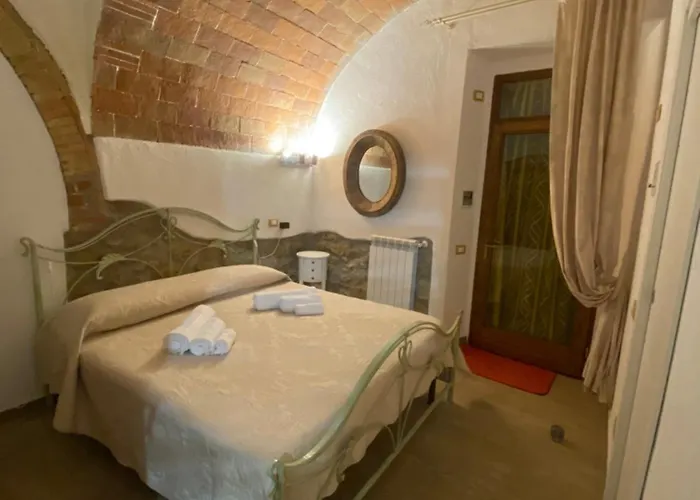 Апартаменты Podere Mona